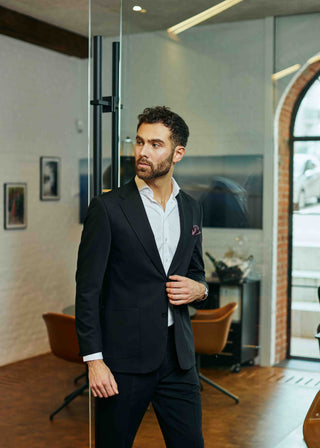 Sorte jakkesæt | Suit Club