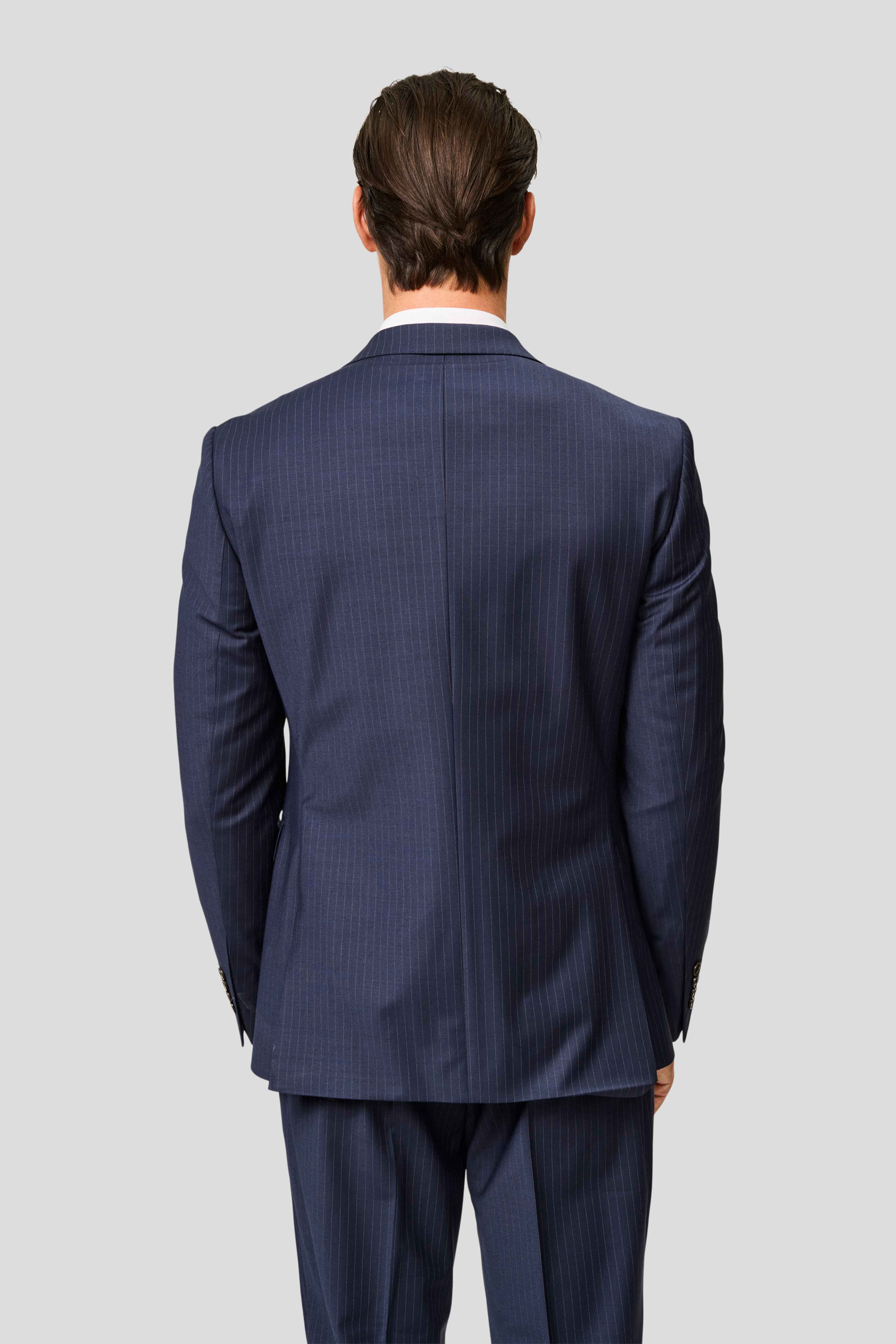 PREMIUM navy blazer med nålestriber MBO