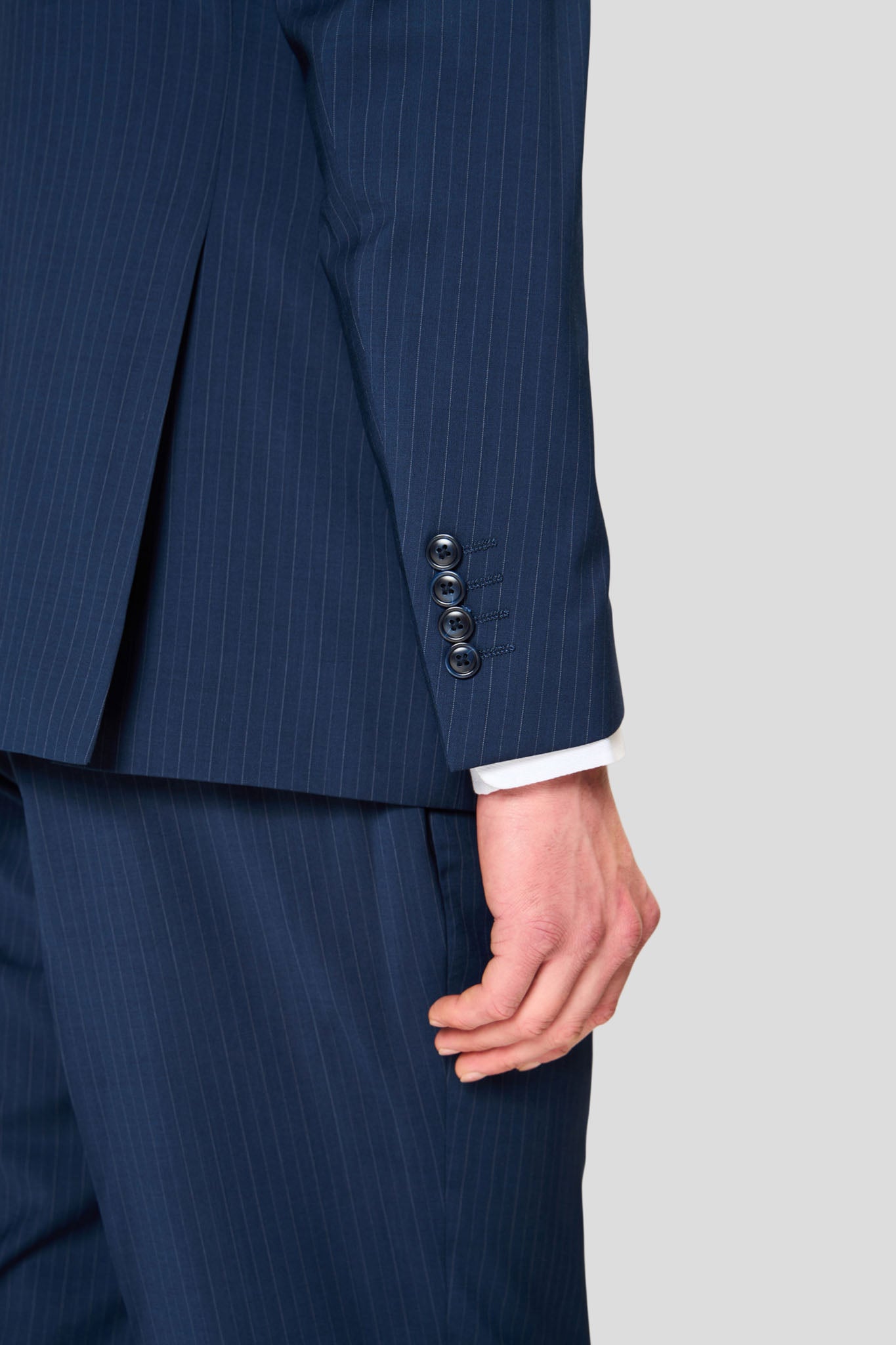 EXCLUSIVE blå dobbeltradet blazer med nålestriber