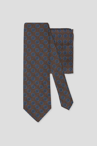 Slips og lommekluds pakke (Brunt og blåt blomstret i silke) suitclub.dk